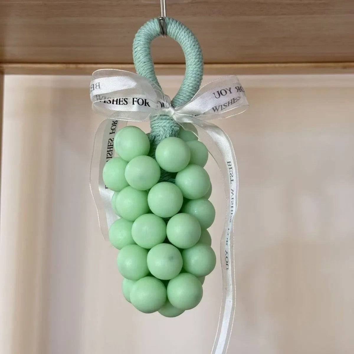 Handmade Grape Cluster Soap Gift Set – Natural Scented Soap Bars, Macaron Color Essential Oil Soap for Hand Washing, Aromatherapy Soap Hanging Decor, Birthday Wedding Favor Gift for Women